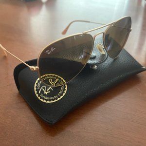 Ray Bans gold frame sunglasses (Womens)